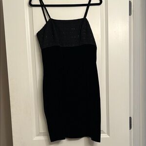 Chic Black Velvet w/ beading Mini Dress
